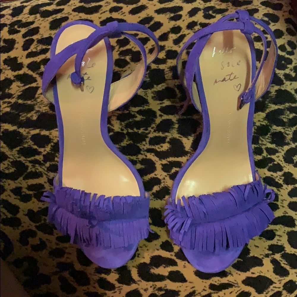 🔥Sizzling fringed Banana Republic Sandal🔥